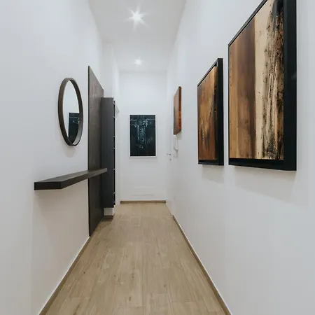 Dimora Favia Apartman *