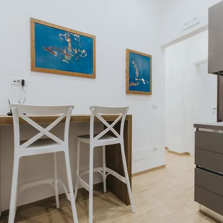 Apartament Dimora Favia Bari