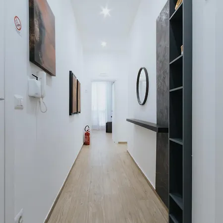 Dimora Favia Apartament